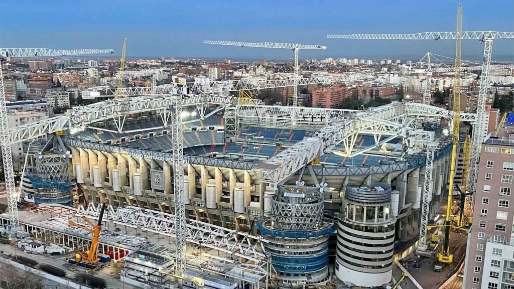 Las Grúas de la Remodelación del Nuevo Santiago Bernabéu